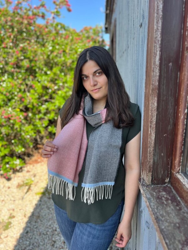 Helsinki Lambswool Scarf – Dark Grey and Pink - McNutt of Donegal - on model